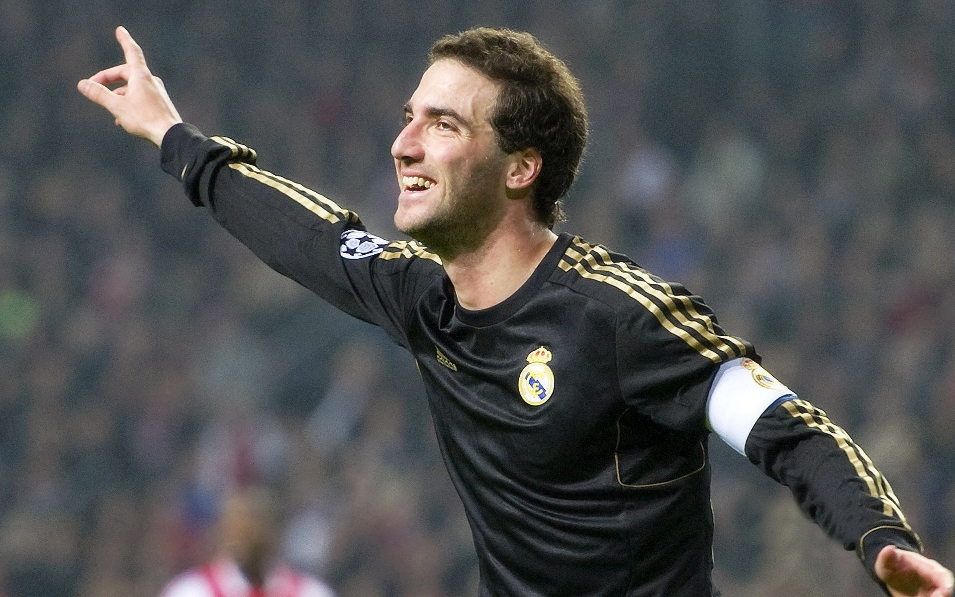 爱游戏体育-奥运淘汰赛：英格兰力拼阿根廷惜败出局，奥运会阿根廷赛程